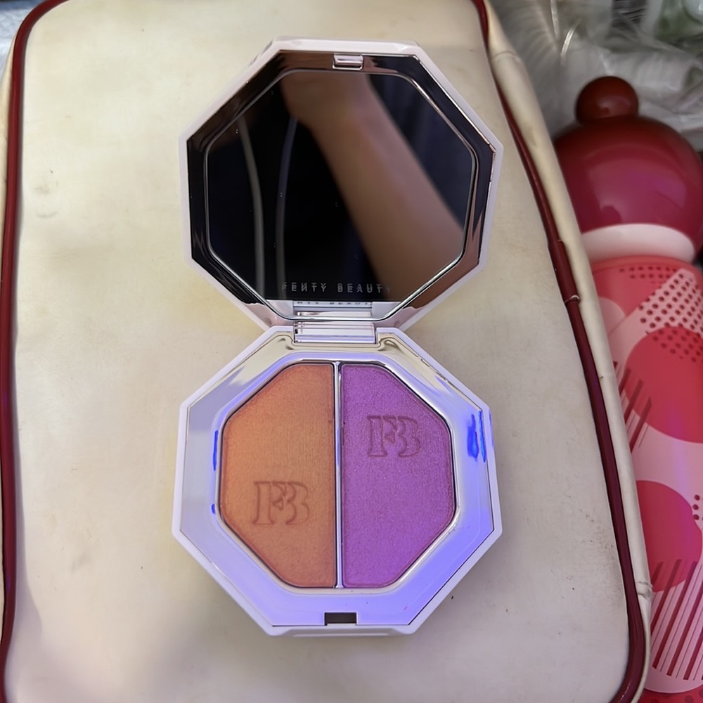Fenty Beauty By Rihanna Freestyle Highlighter Duo